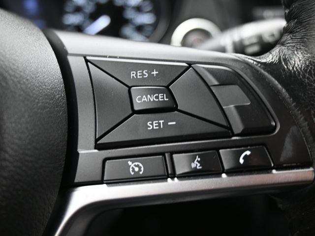 Used 2019 Nissan Rogue SV AWD/4WD image 25