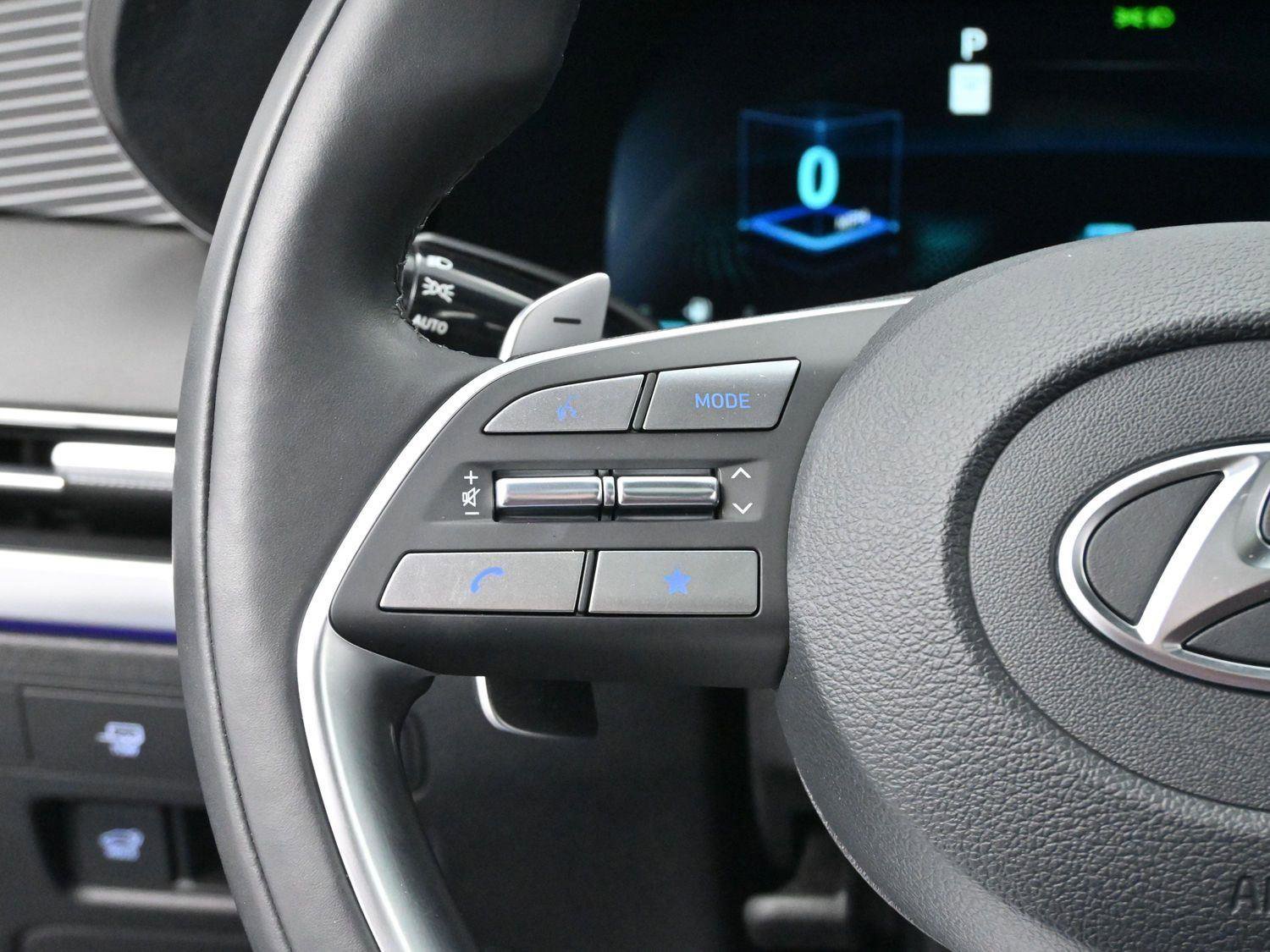 Used 2025 Hyundai Palisade Calligraphy image 18