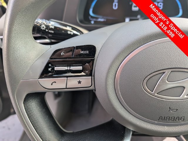 Certified 2024 Hyundai Elantra SE FWD image 13