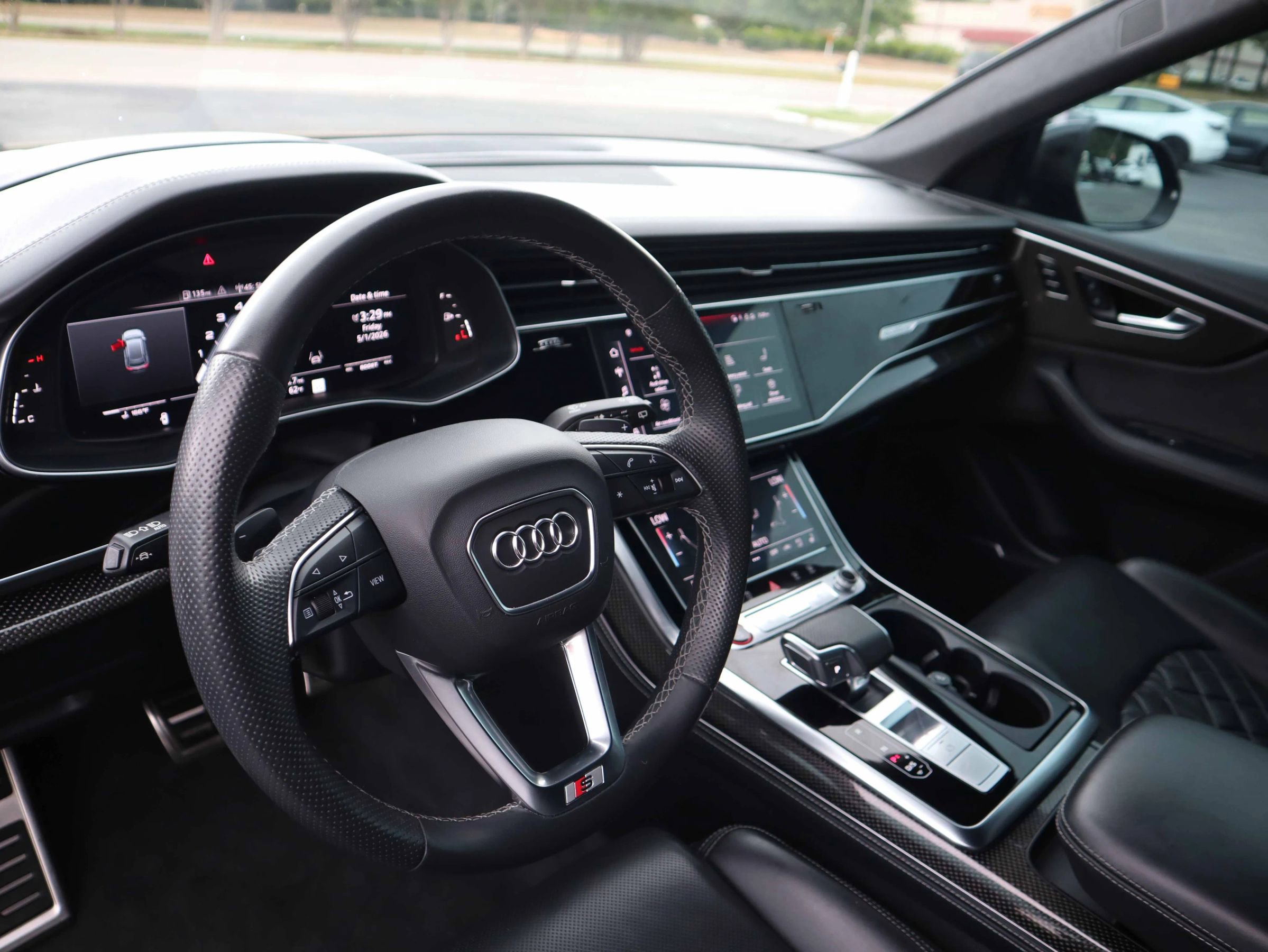 Used 2023 Audi SQ8 Prestige AWD/4WD image 18