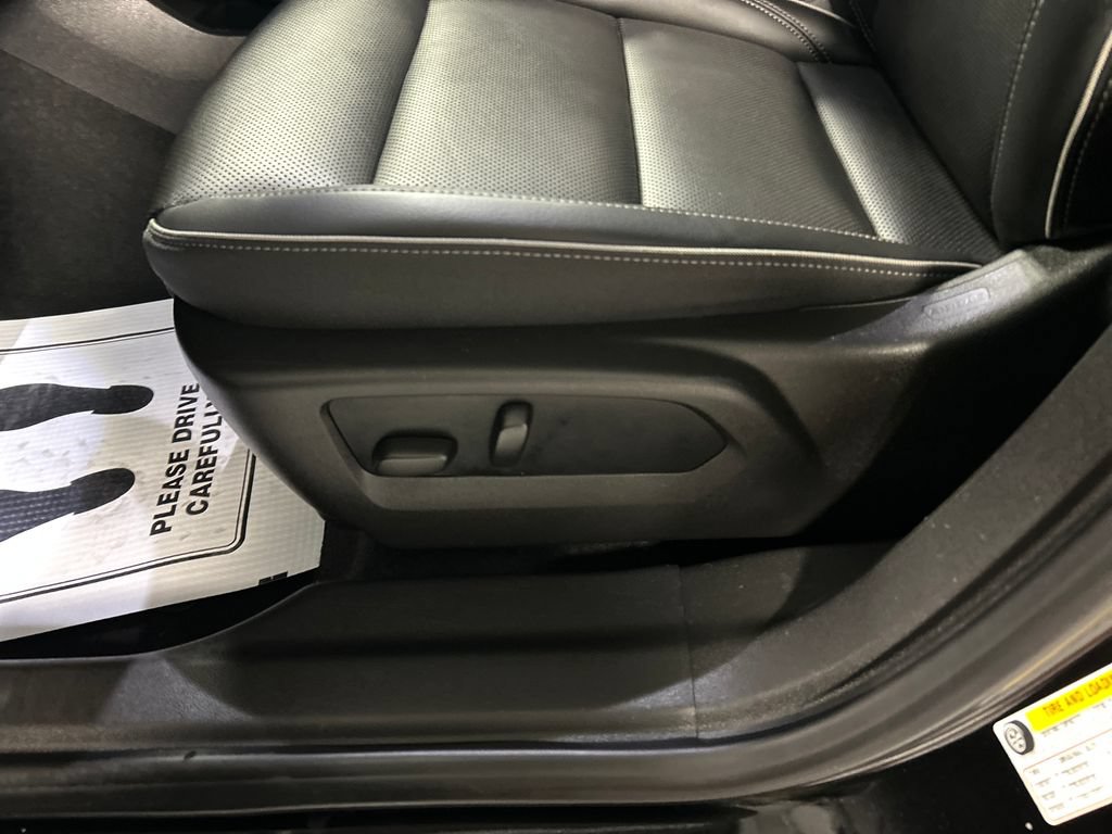 Used 2023 Buick Envision Essence FWD image 11