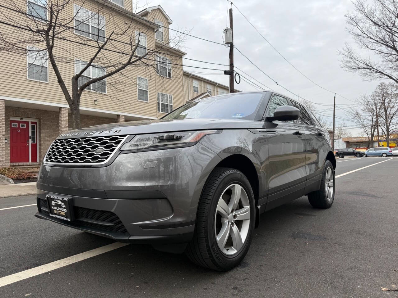 Used 2018 Land Rover Range Rover Velar S AWD/4WD image 2