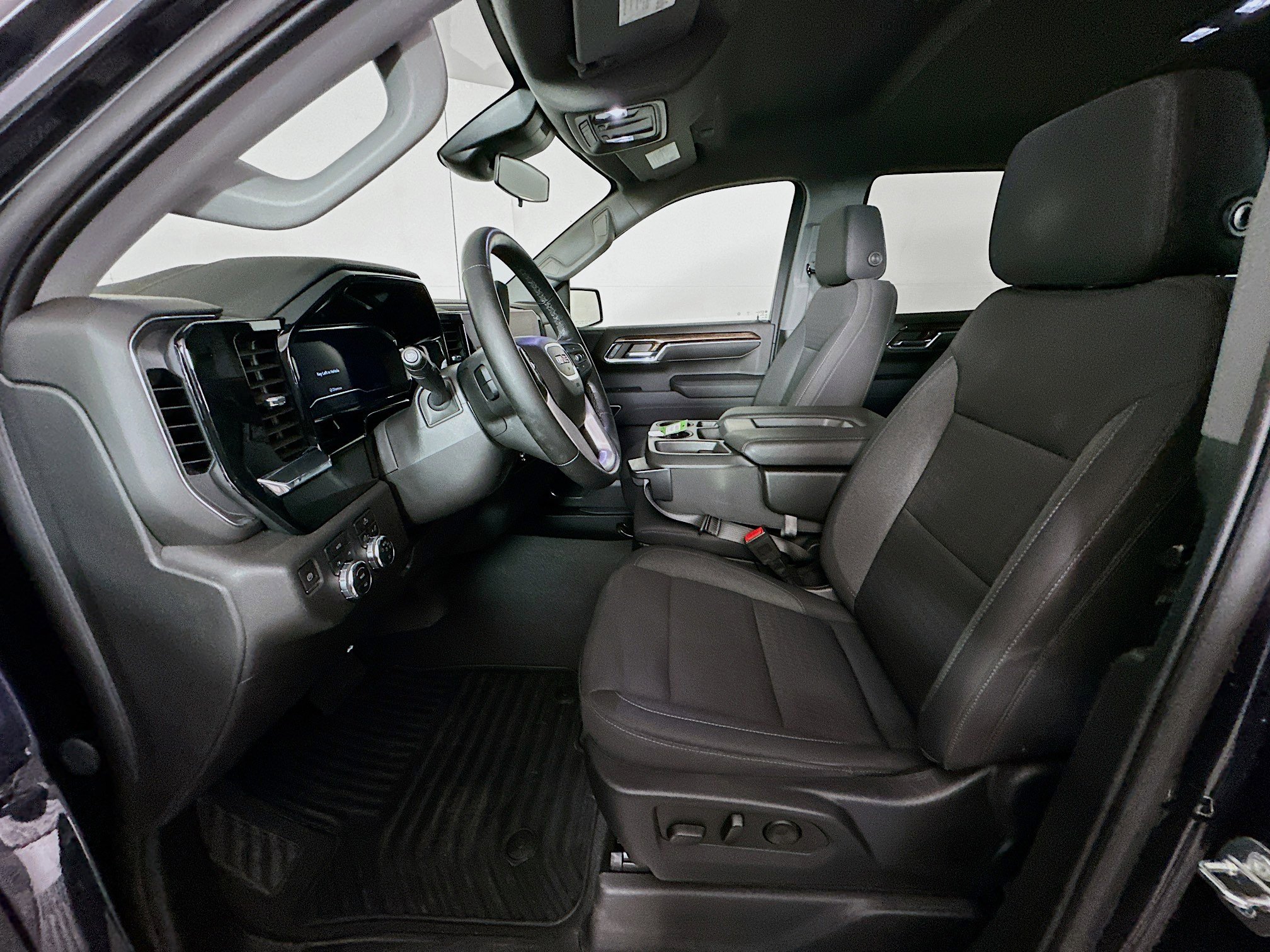 Used 2023 GMC Sierra 1500 Elevation AWD/4WD image 13
