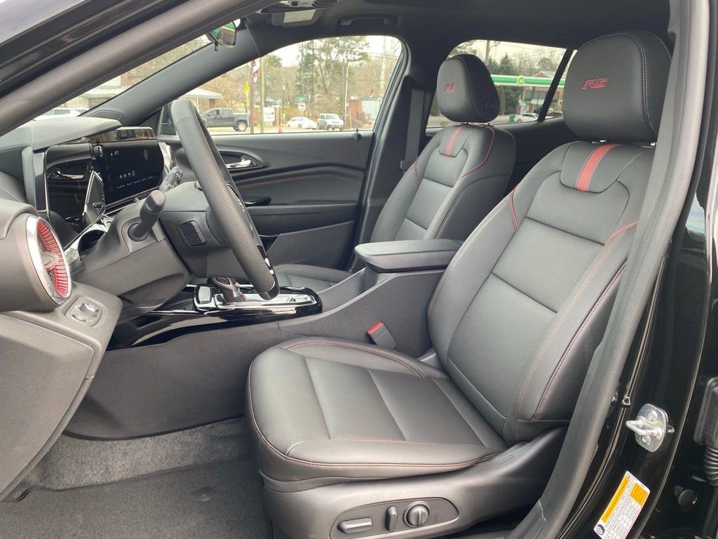 New 2026 Chevrolet Trax RS w/ Sunroof Package FWD image 10