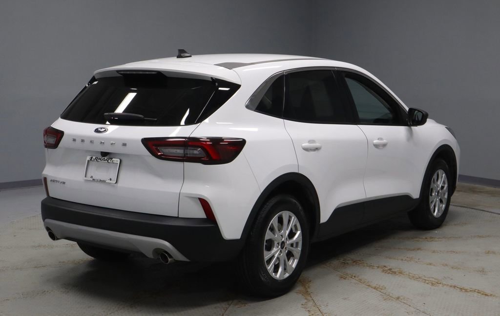 Used 2023 Ford Escape Active FWD image 10