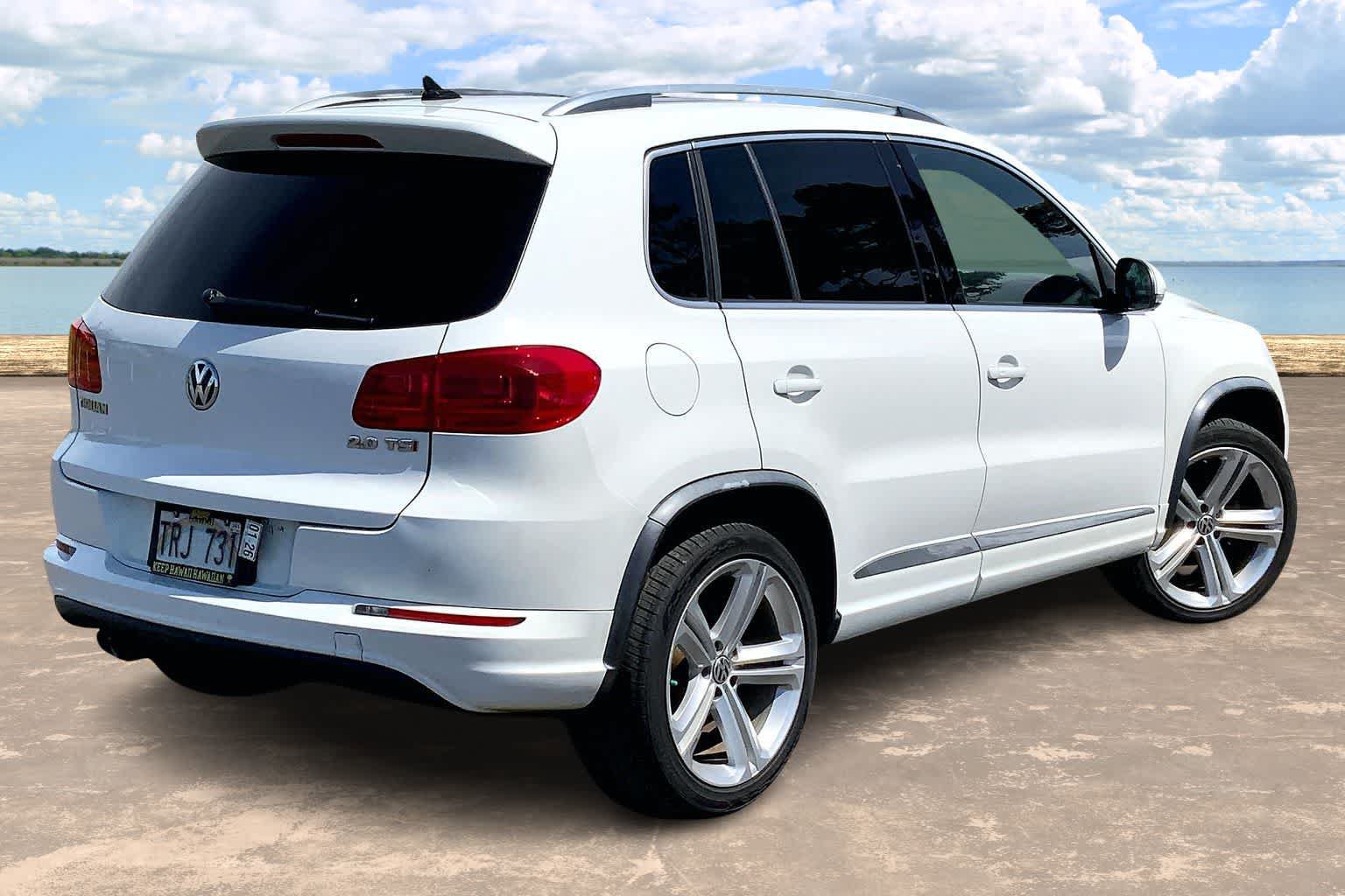 Used 2015 Volkswagen Tiguan R-Line FWD image 21