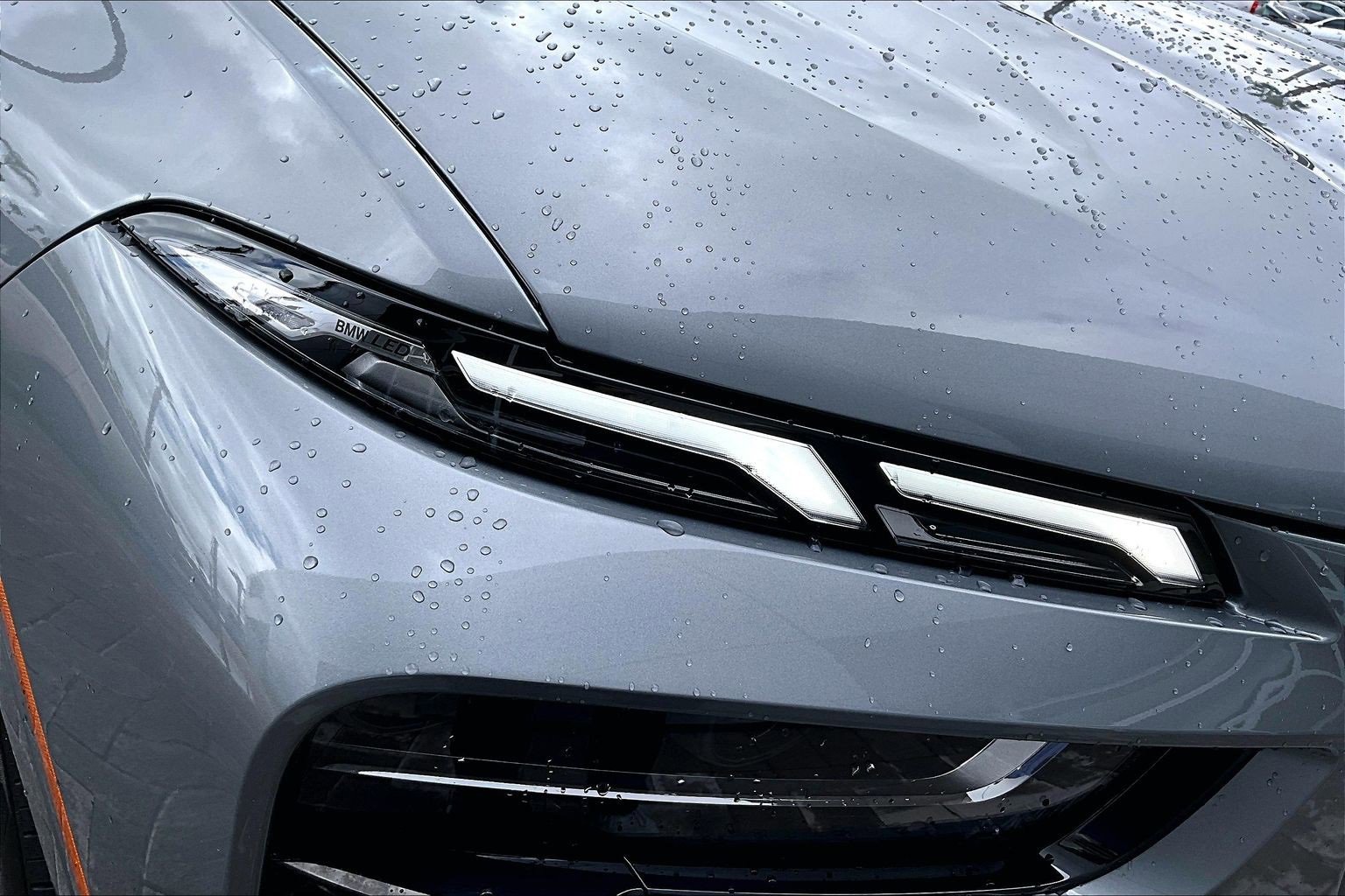 Used 2025 BMW X7 xDrive40i w/ M Sport Package image 29