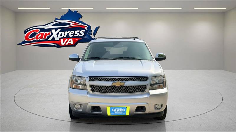 Used 2014 Chevrolet Suburban LTZ RWD image 7