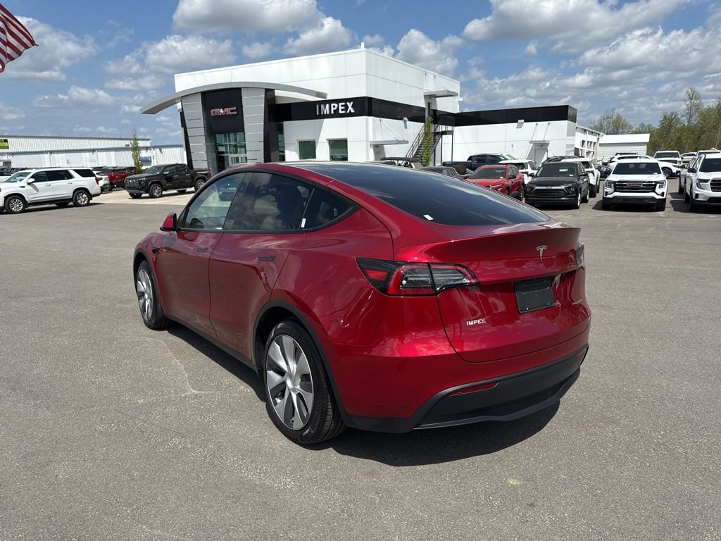 Used 2024 Tesla Model Y Long Range image 3