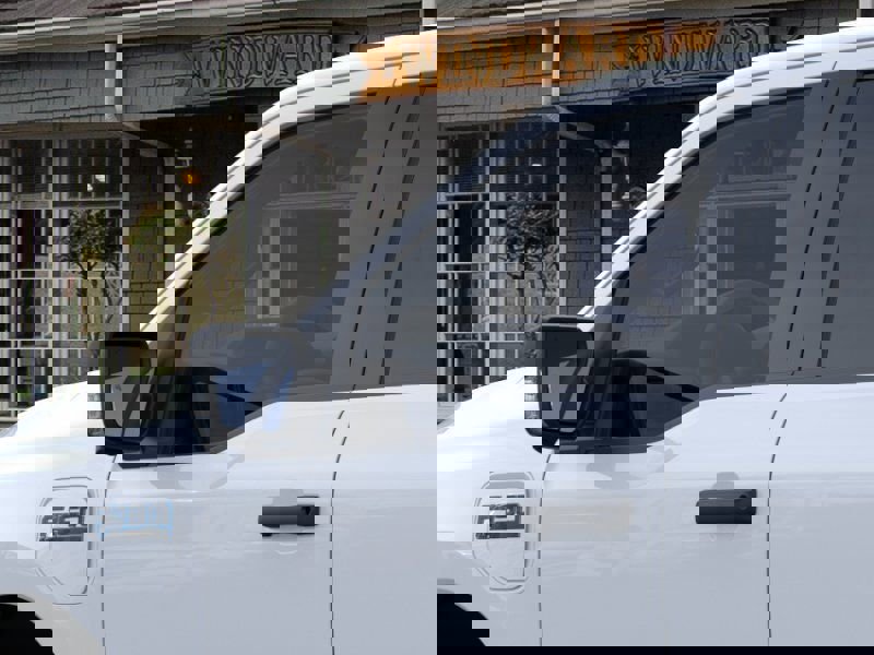 New 2025 Ford F150 Lightning XLT image 20