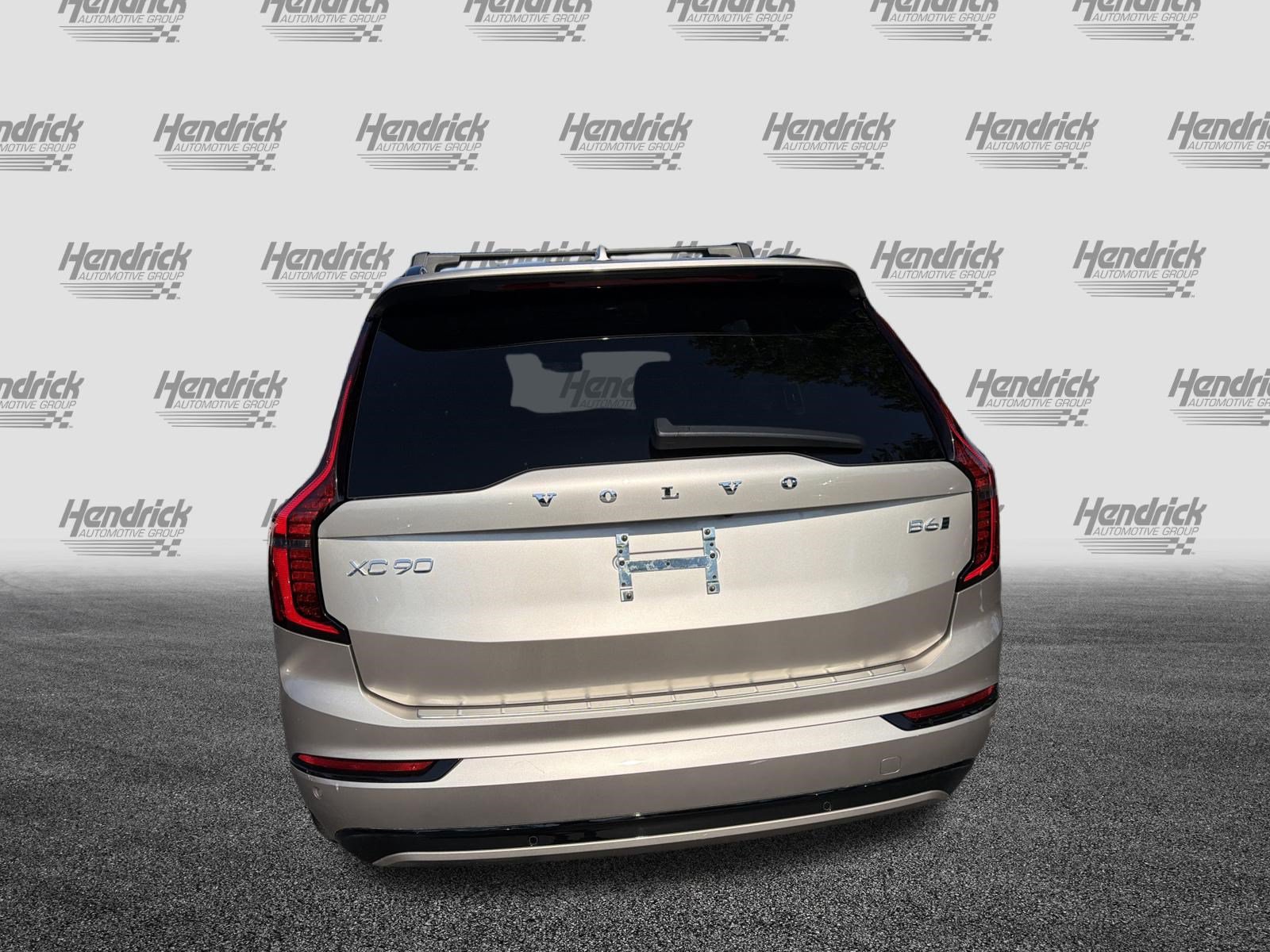 Certified 2026 Volvo XC90 B6 Ultra w/ Protection Package Premier AWD/4WD image 9