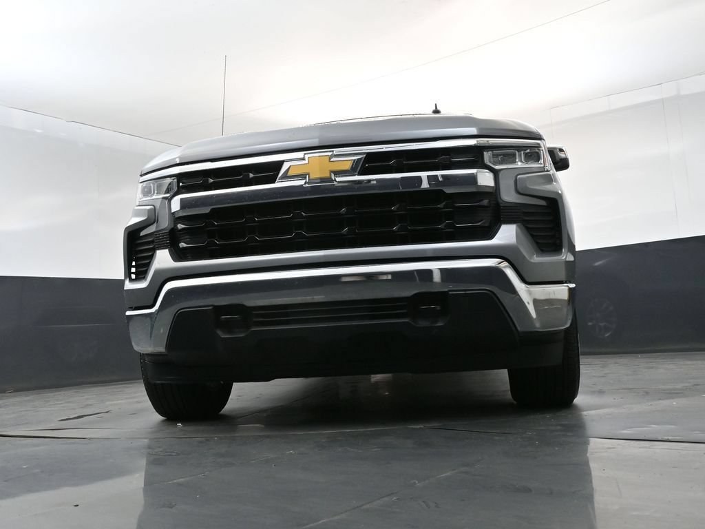 Used 2023 Chevrolet Silverado 1500 LT AWD/4WD image 19