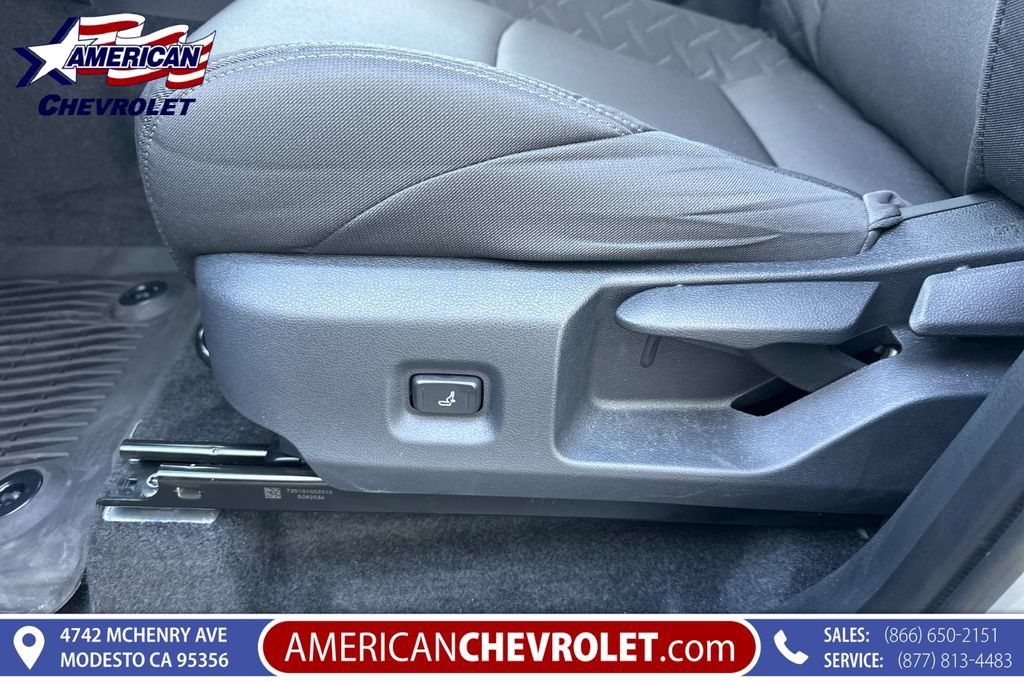 Used 2025 Toyota Tacoma SR5 AWD/4WD image 14