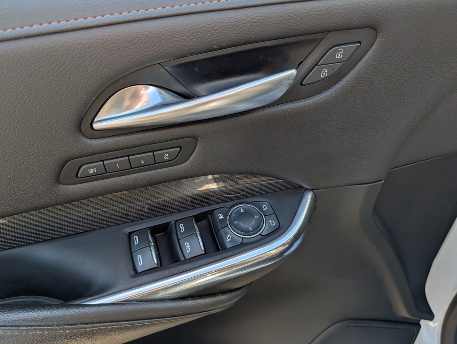 Used 2023 Cadillac XT4 Sport w/ LPO, Onyx Lite Package image 33