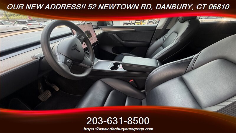 Used 2024 Tesla Model Y 2WD image 12
