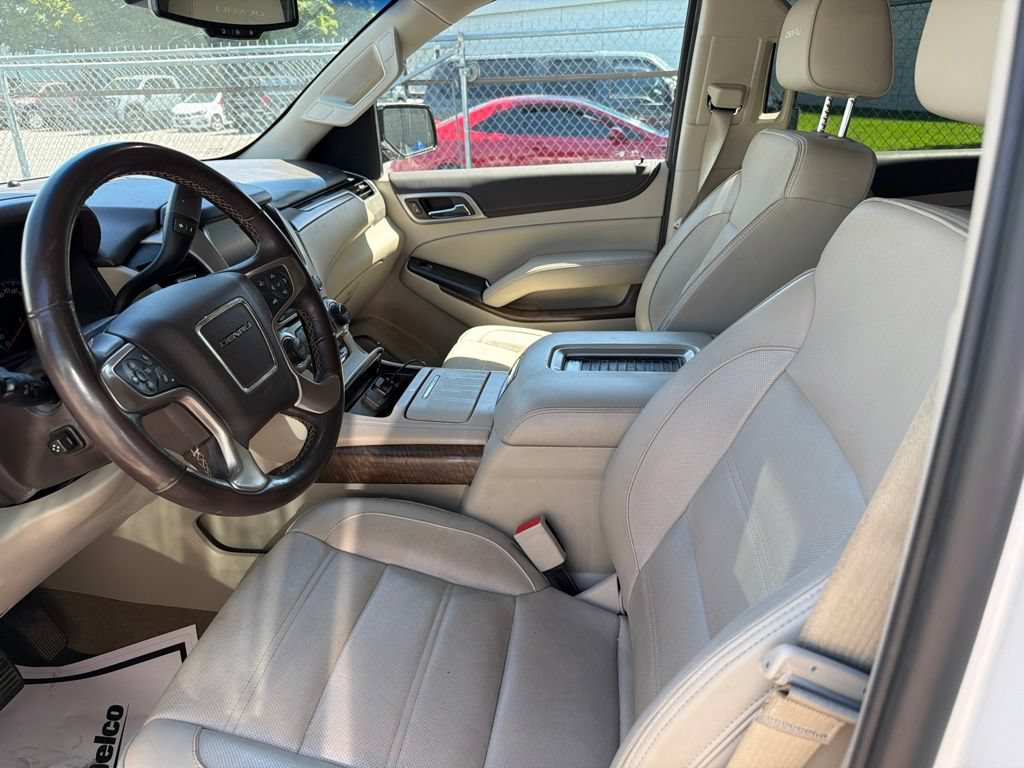 Used 2018 GMC Yukon XL Denali w/ Open Road Package AWD/4WD image 11