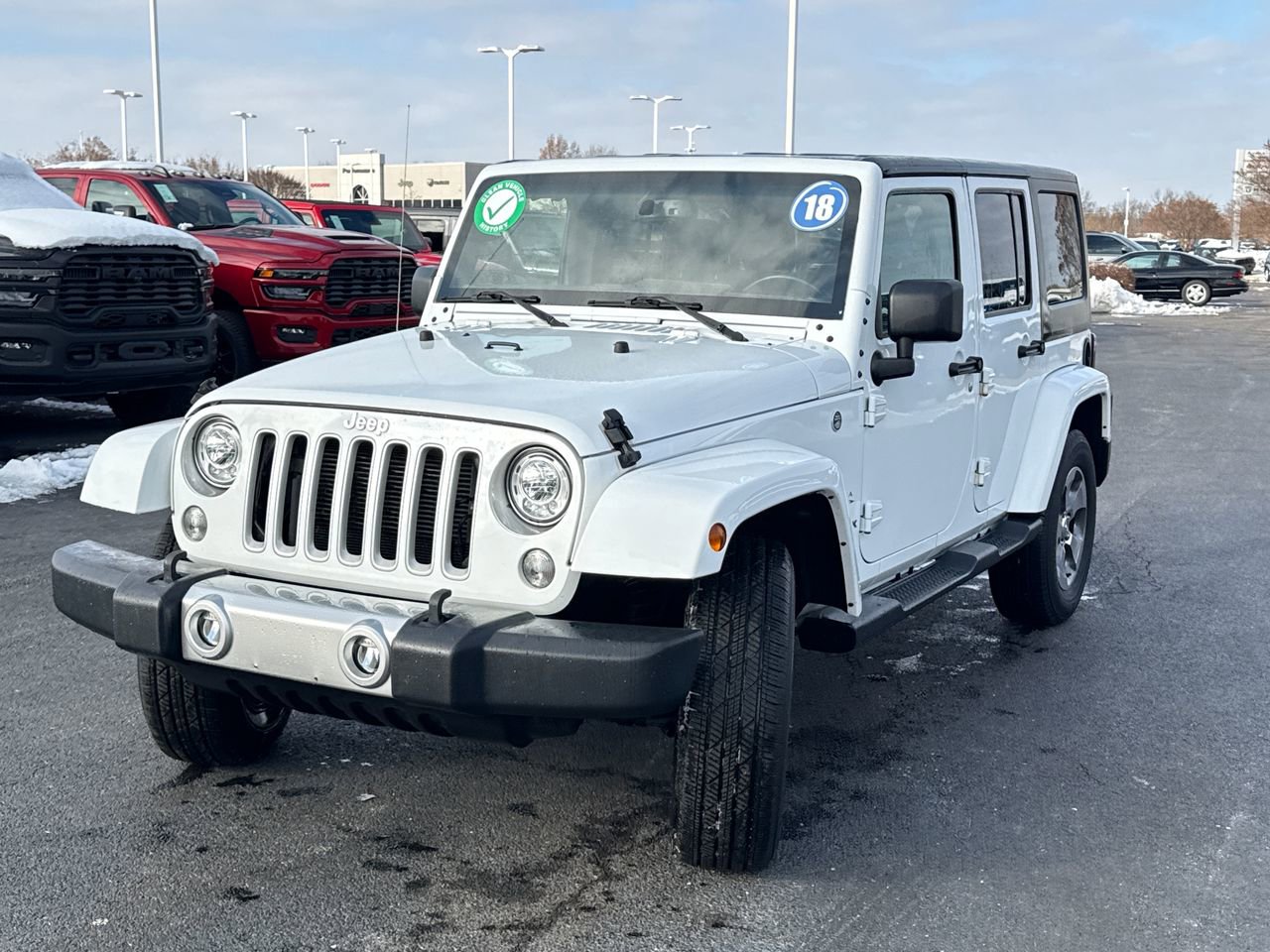 Used 2018 Jeep Wrangler Unlimited Sahara image 7