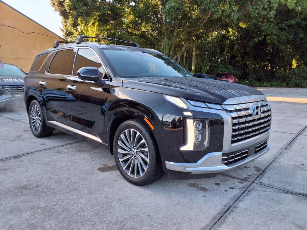 Used 2024 Hyundai Palisade Calligraphy image 17