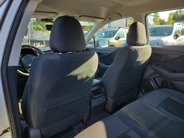 Certified 2025 Subaru Outback AWD/4WD image 12