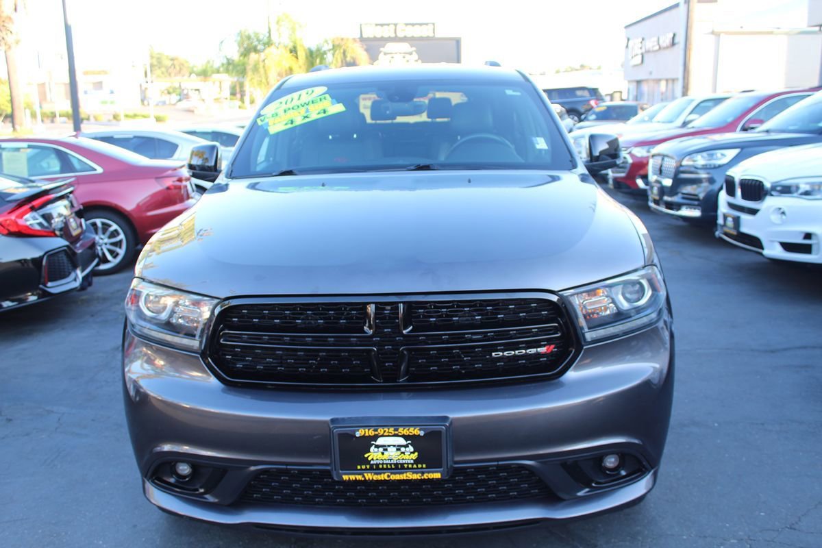 Used 2017 Dodge Durango R/T w/ Trailer Tow Group IV AWD/4WD image 3