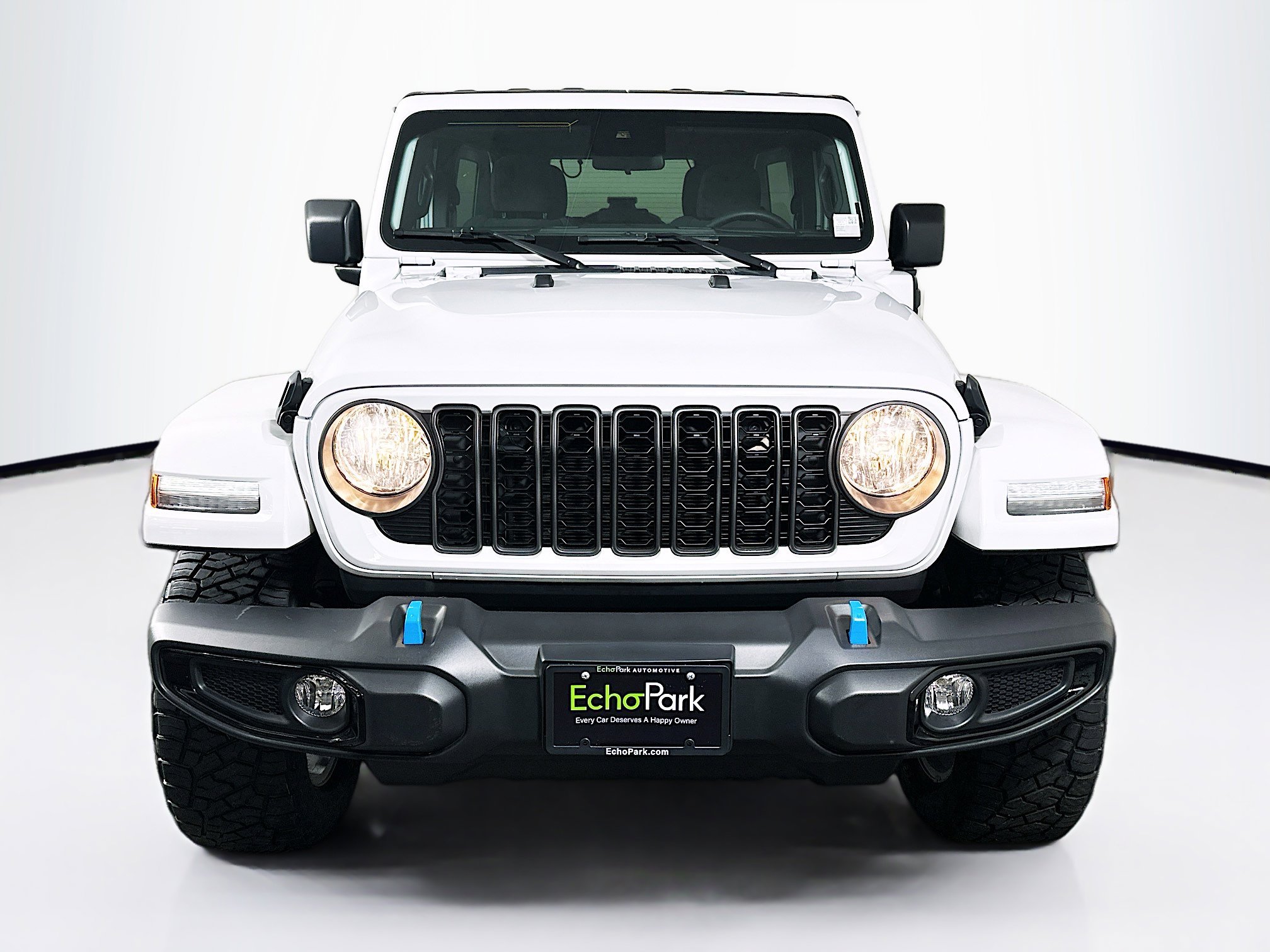 Used 2024 Jeep Wrangler Sport S w/ Convenience Group AWD/4WD image 2