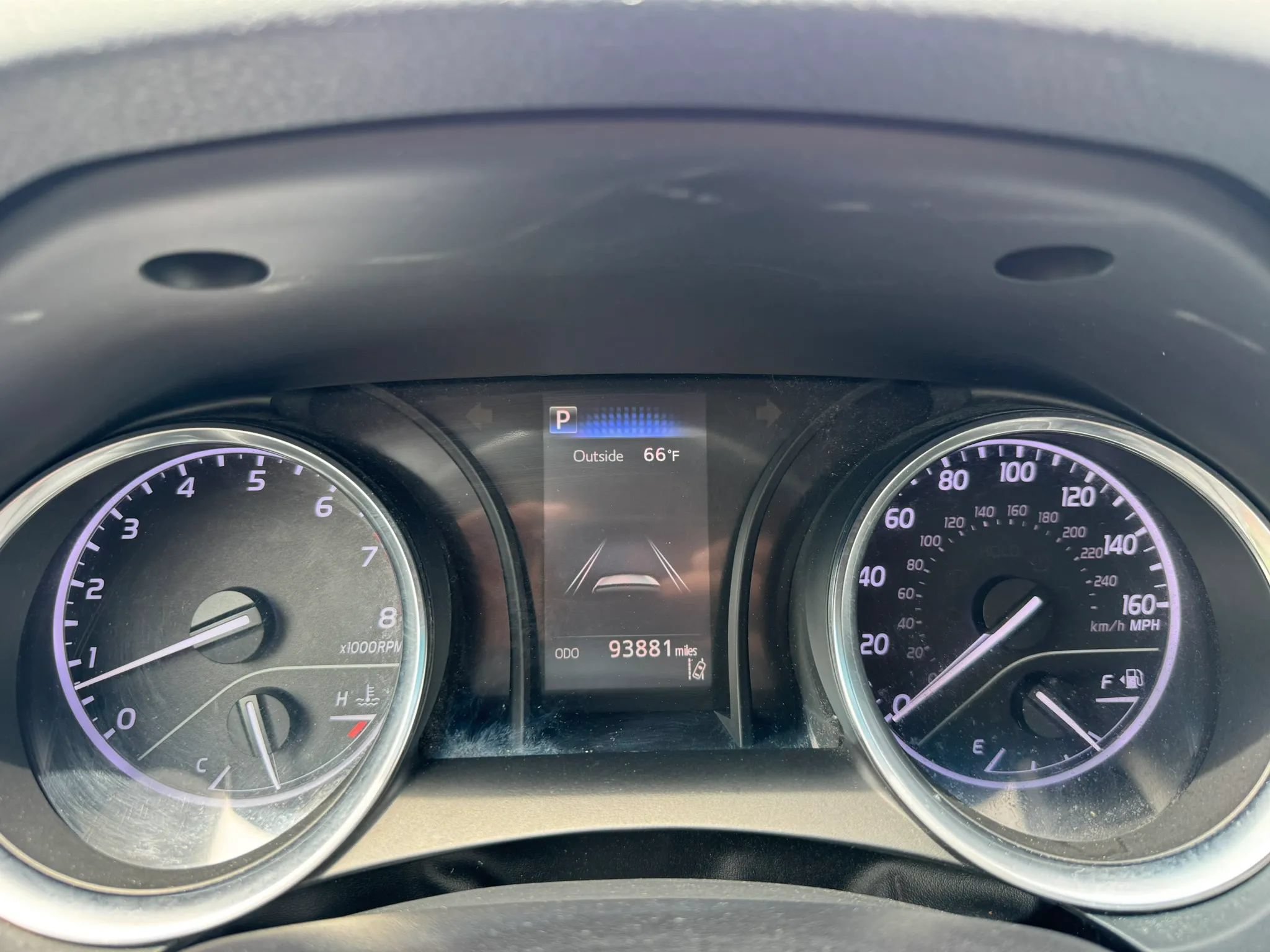 Used 2018 Toyota Camry LE FWD image 24