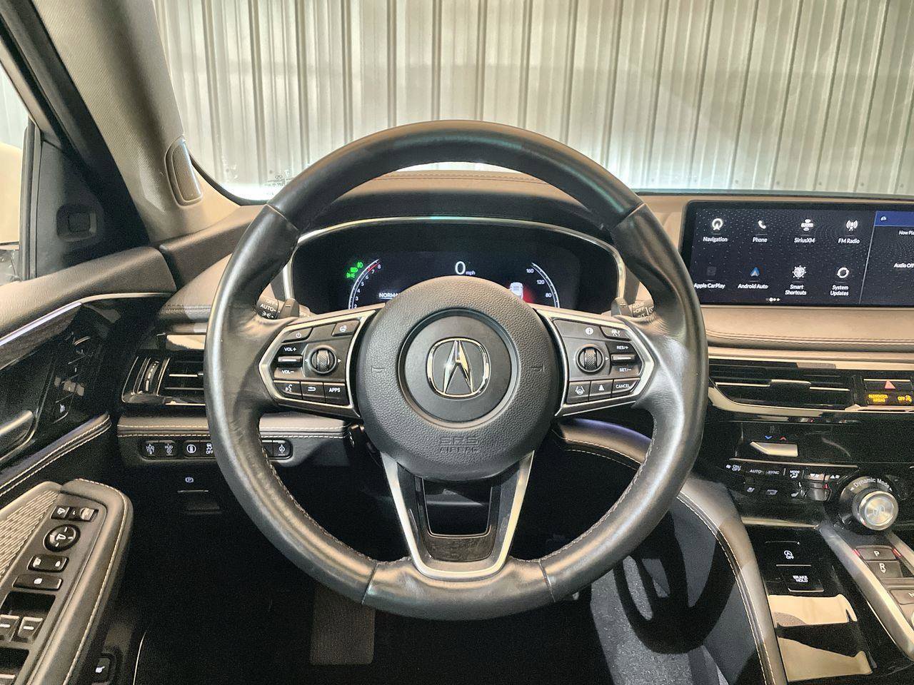 Used 2023 Acura MDX SH-AWD w/ Advance Package image 11