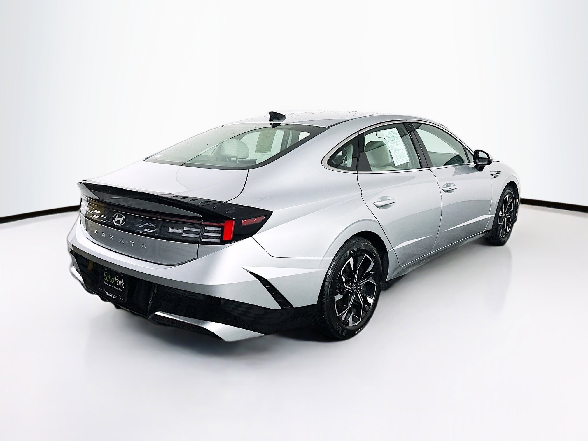 Used 2025 Hyundai Sonata SEL image 9