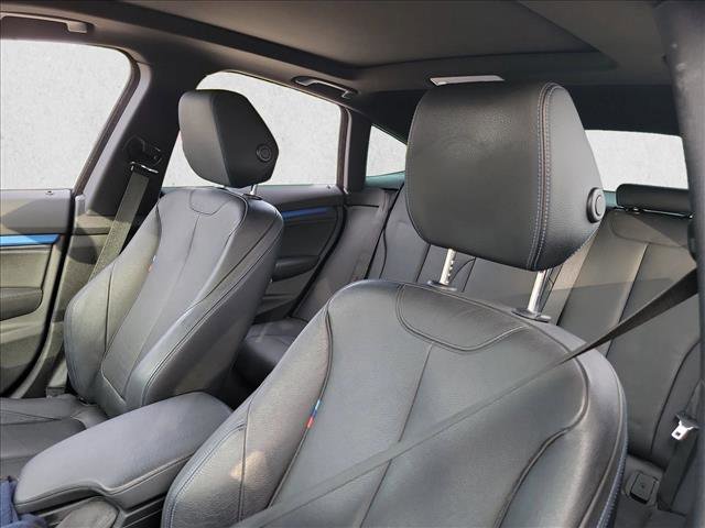 Used 2018 BMW 340i Gran Turismo xDrive image 13