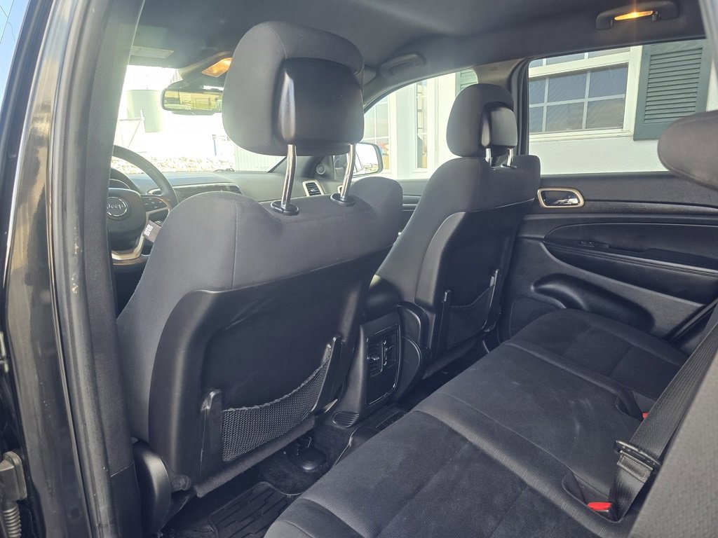 Used 2015 Jeep Grand Cherokee Laredo w/ Quick Order Package 23E image 17