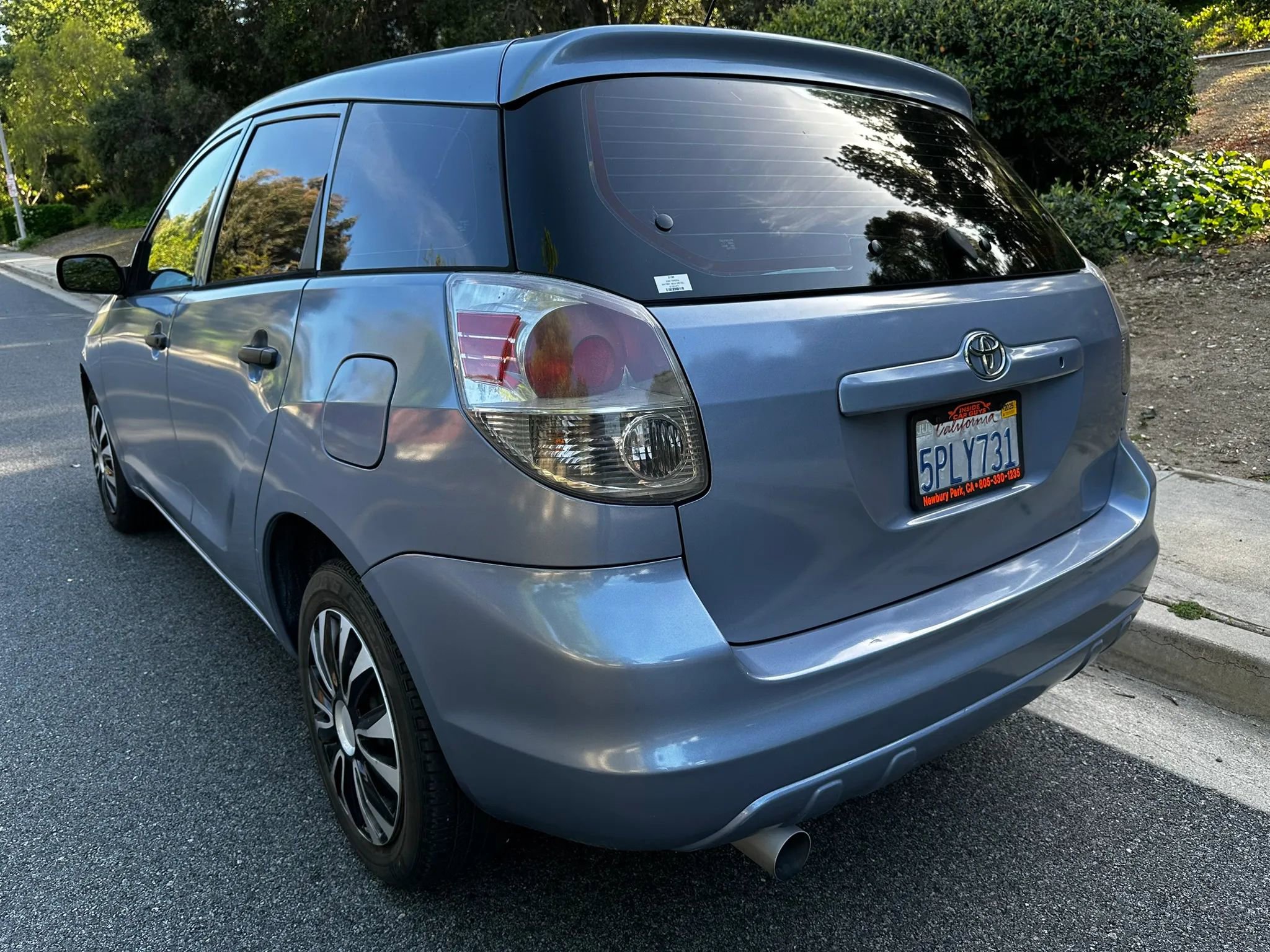 Used 2005 Toyota Matrix FWD image 3