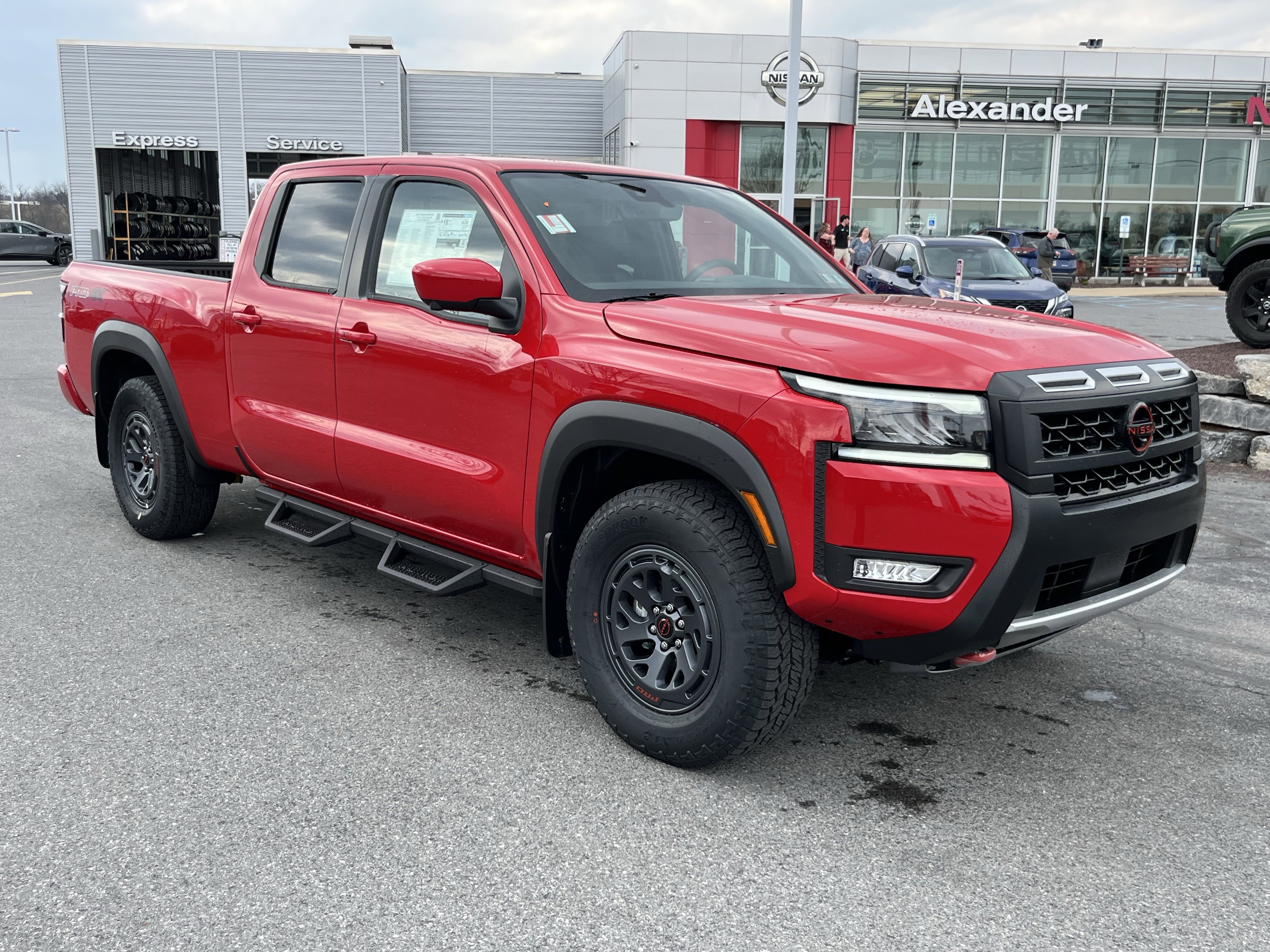 New 2026 Nissan Frontier PRO-4X w/ Pro Premium Package AWD/4WD image 9