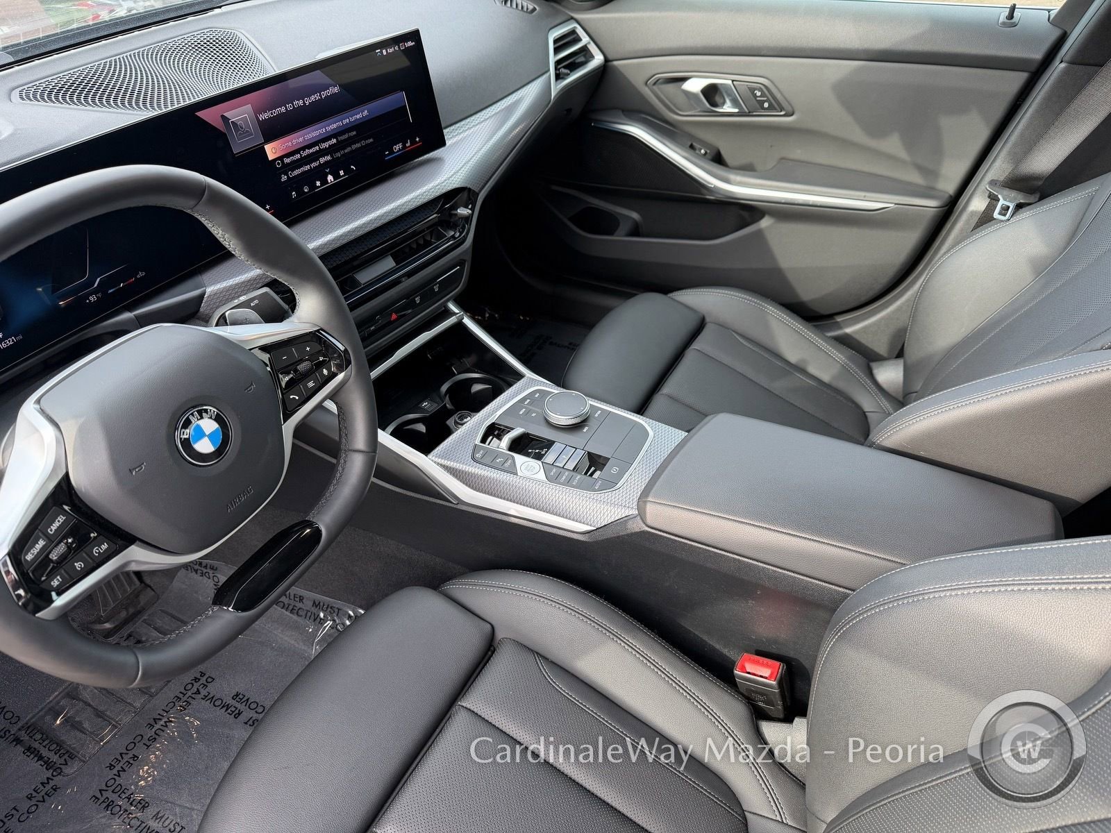 Used 2025 BMW 330i xDrive Sedan AWD/4WD image 16