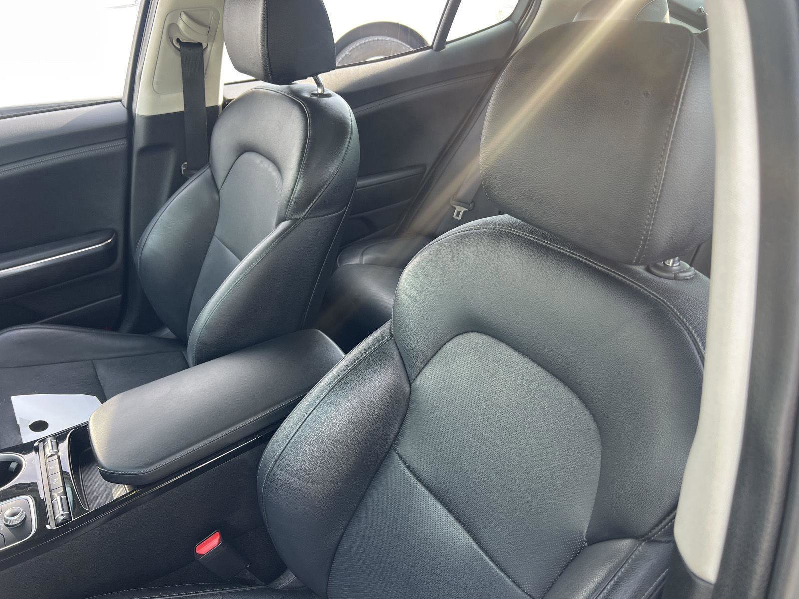 Used 2018 Kia Stinger image 14