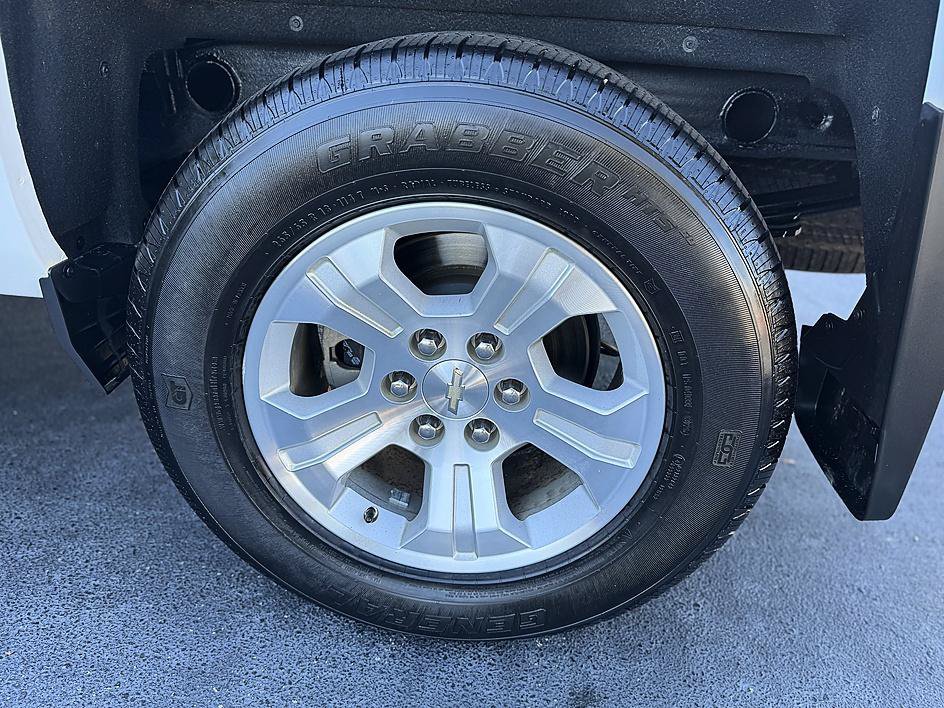 Used 2017 Chevrolet Silverado 1500 LT w/ All Star Edition AWD/4WD image 24