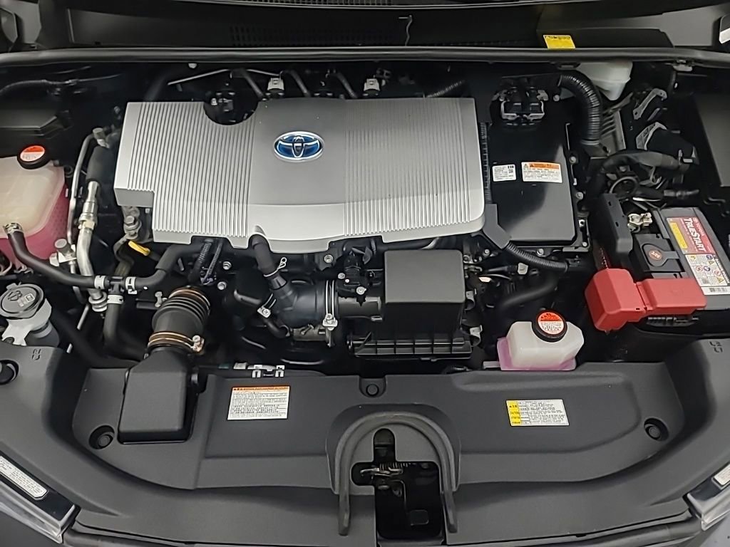 Used 2016 Toyota Prius Three w/ Advanced Technology Package FWD image 41