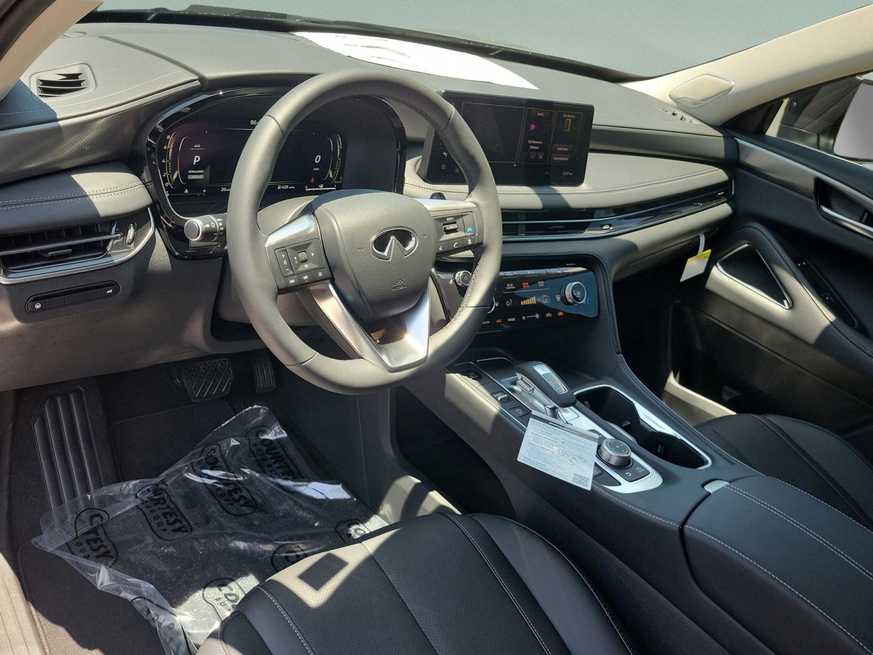 New 2026 INFINITI QX60 Luxe w/ Cargo Package image 15