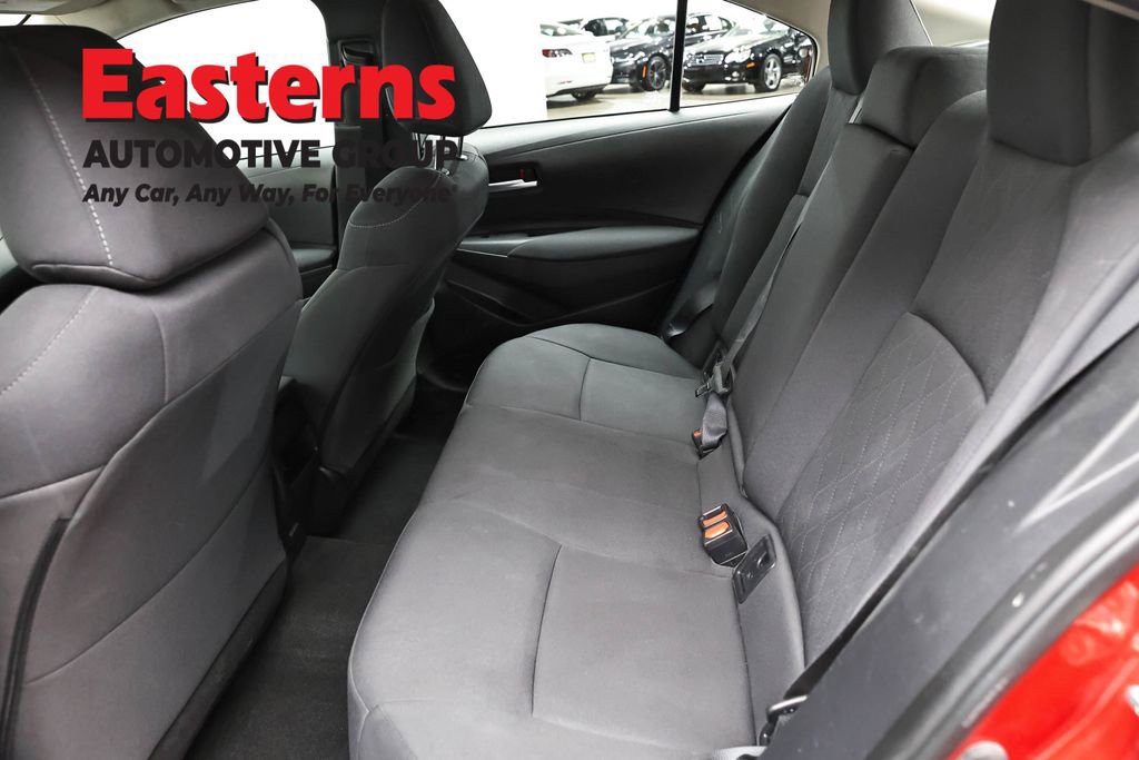Used 2020 Toyota Corolla LE FWD image 20