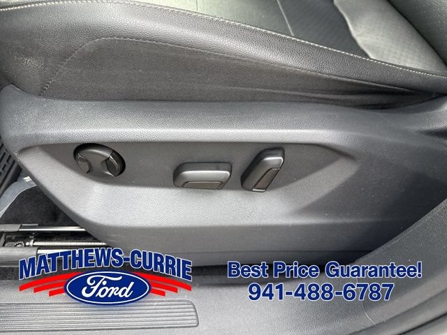 Used 2020 Volkswagen Tiguan SEL FWD image 9
