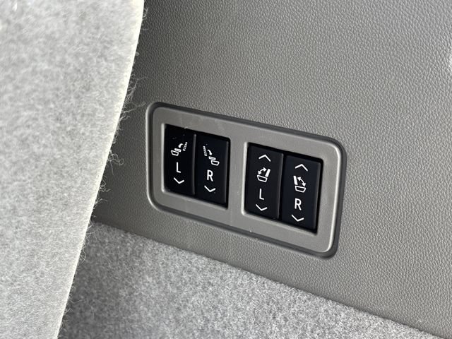 Used 2020 Cadillac XT6 Premium Luxury FWD image 9