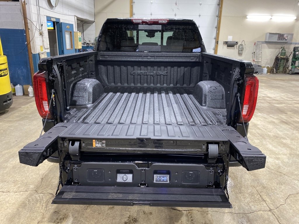 Used 2023 GMC Sierra 1500 AT4X w/ AT4X AEV Edition image 44