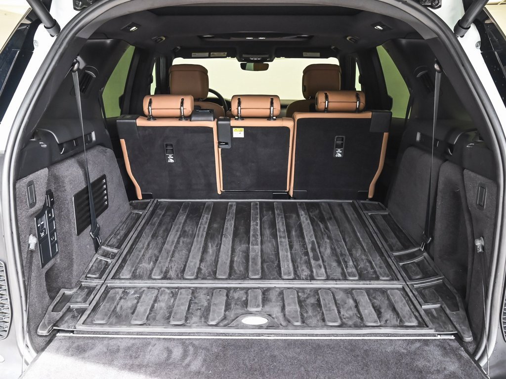Used 2023 Land Rover Discovery HSE R-Dynamic image 46