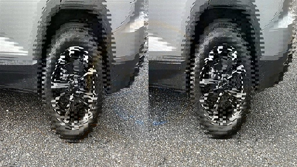 New 2026 Chevrolet Equinox RS w/ Convenience Package III image 9