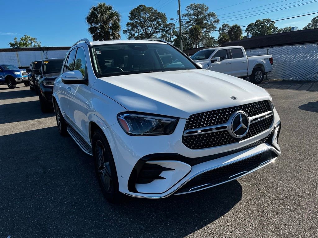 Used 2024 Mercedes-Benz GLE 350 4MATIC image 2