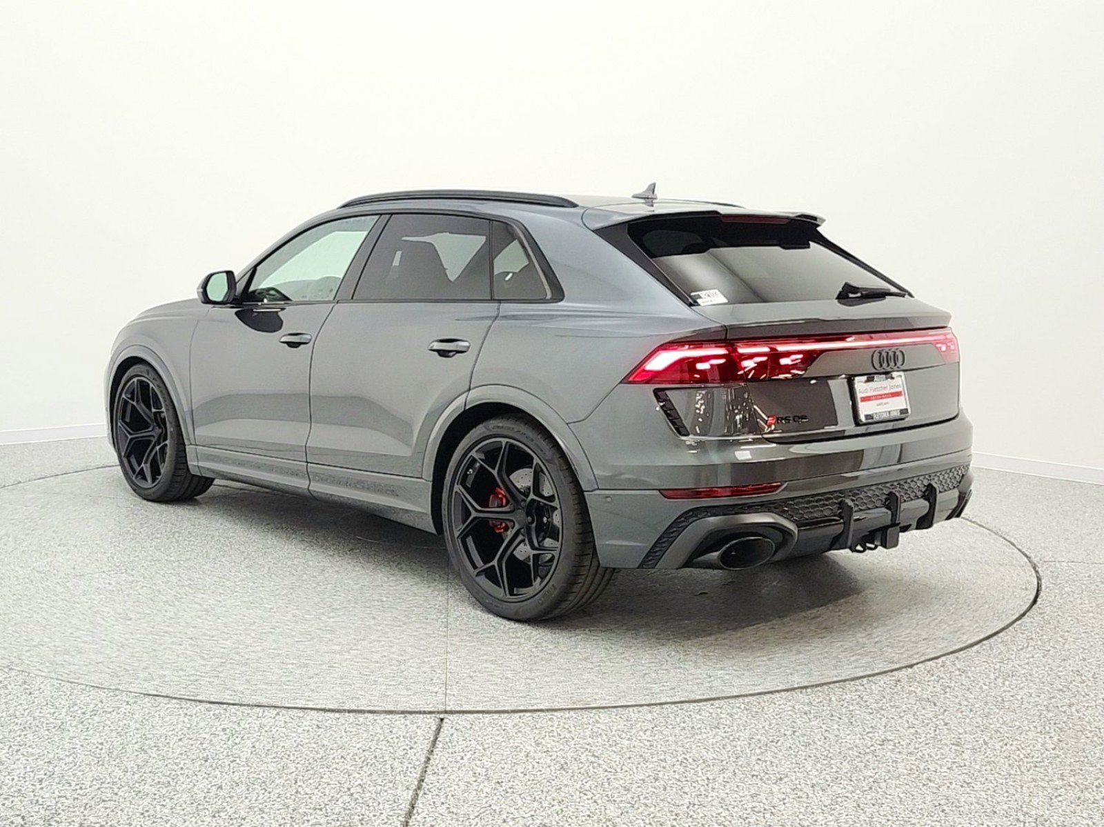 New 2026 Audi RS Q8 performance image 7