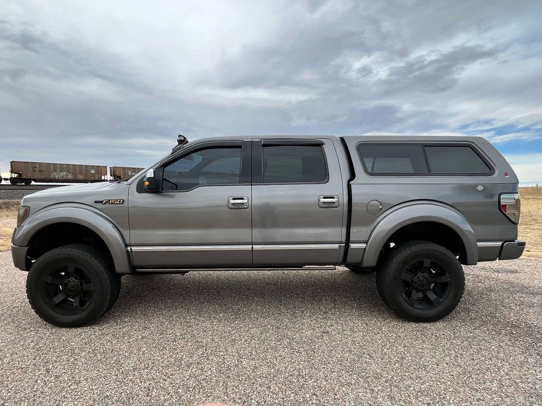 Used 2011 Ford F150 Platinum AWD/4WD image 2