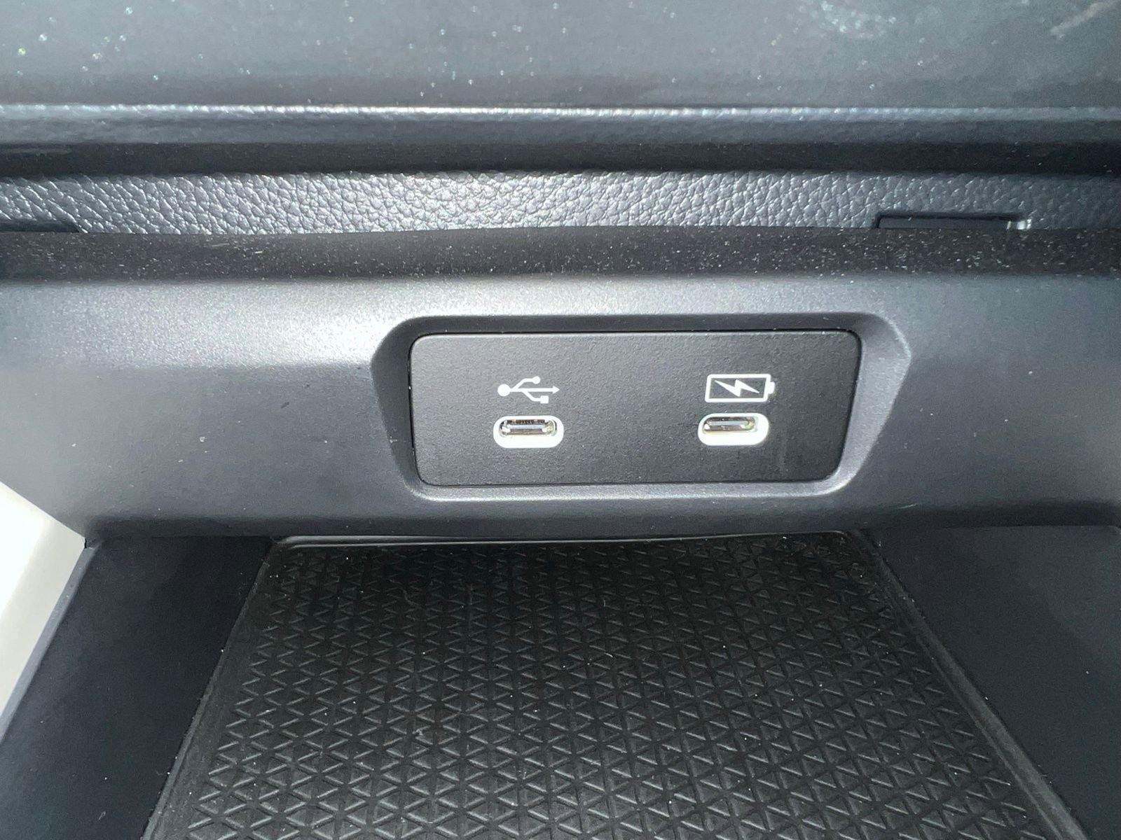 Used 2025 Honda Accord SE image 39