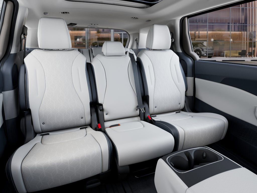 New 2026 Kia Carnival SX image 16