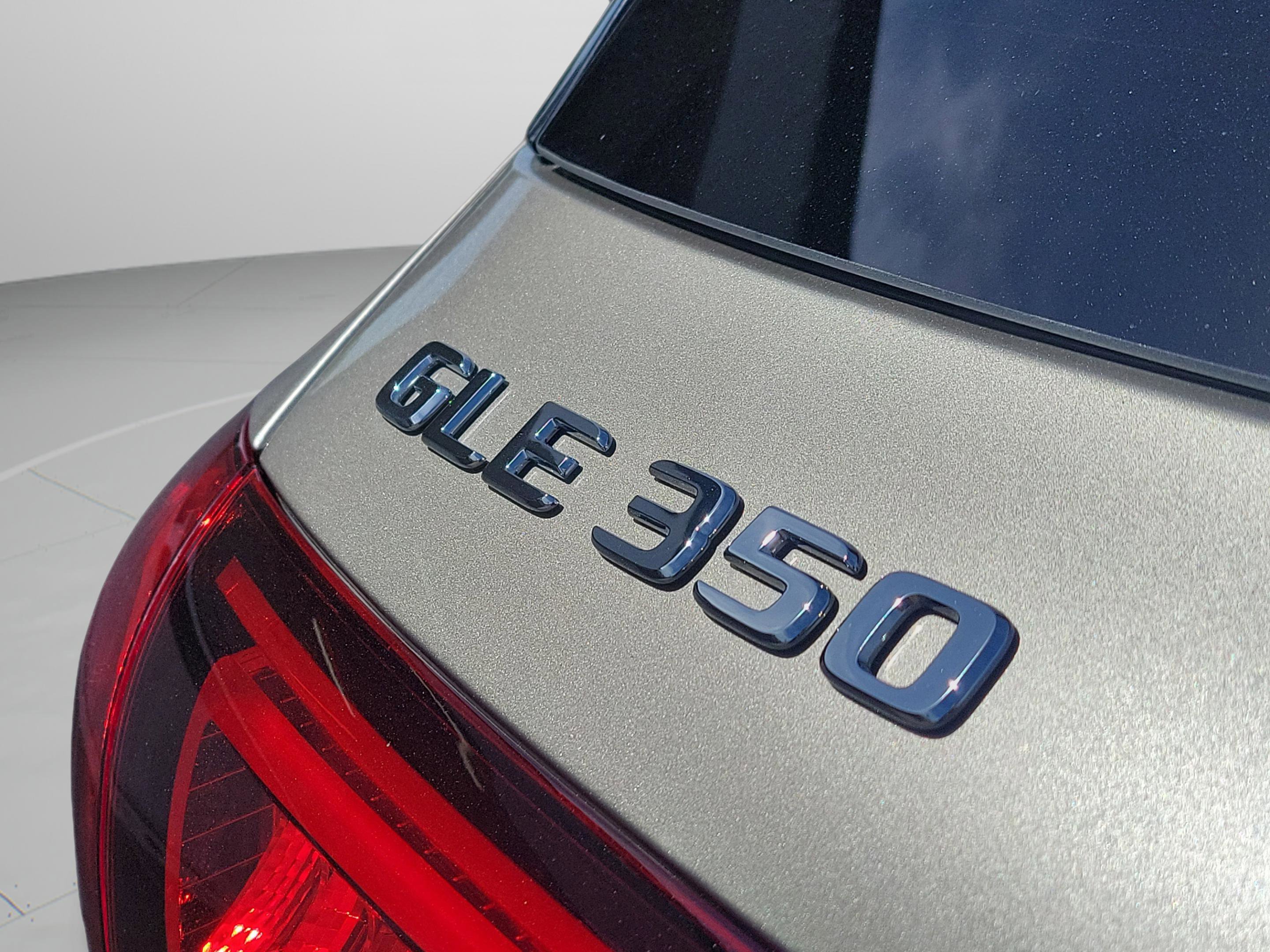 Certified 2021 Mercedes-Benz GLE 350 4MATIC image 31