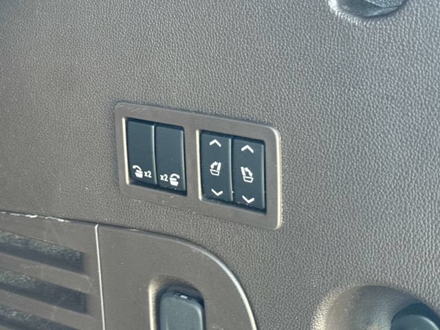 Used 2020 GMC Yukon Denali RWD image 6